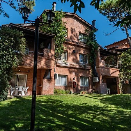 Cabanas Baden Baden Villa Carilo Eksteriør bilde
